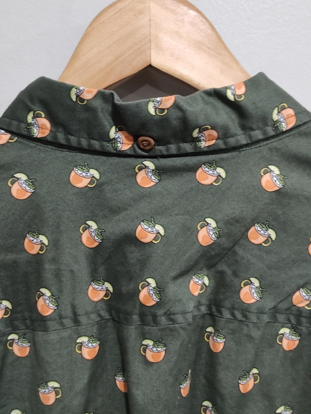 Duluth Trading Co Untucked Moscow Mule Long Sleeve Button Shirt Men's Large - Picture 6 of 8